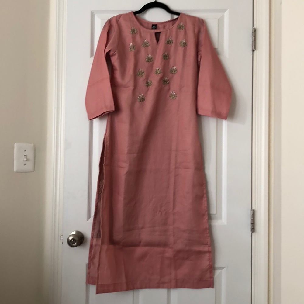 Dark blush pink Indian kurta - Medium